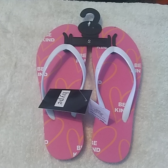 HYPE SLIPPERS - Picture 3 of 4